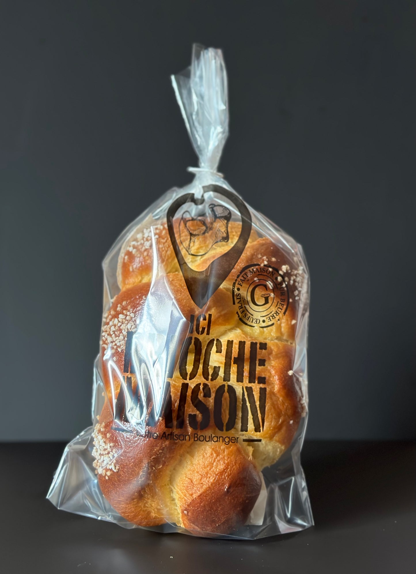 LA BRIOCHE TRÉSSÉE